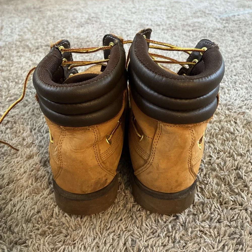 Men's Timberland Boots size 10.5 Lug Ranger Style